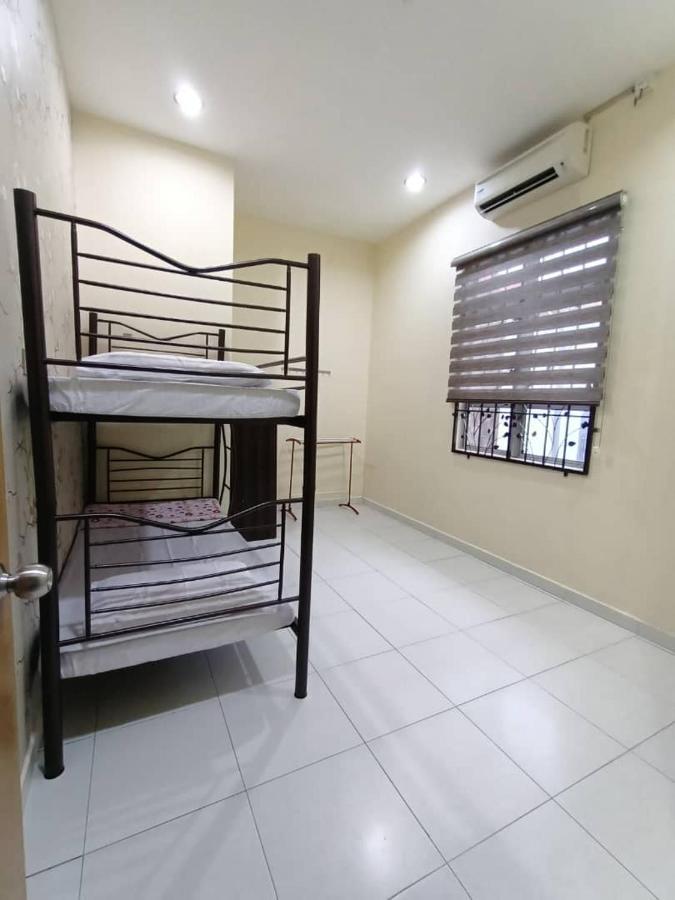 Homestay Kemaman Private Pool Fyna Chukai Luaran gambar